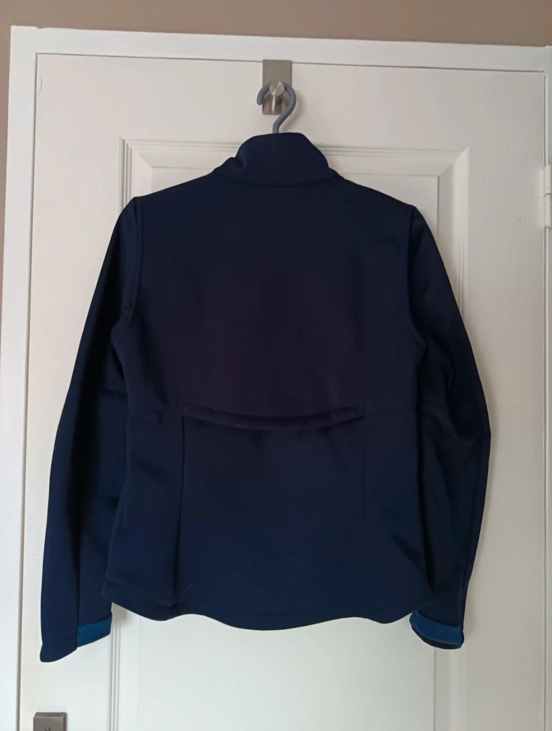 Veste, média 2