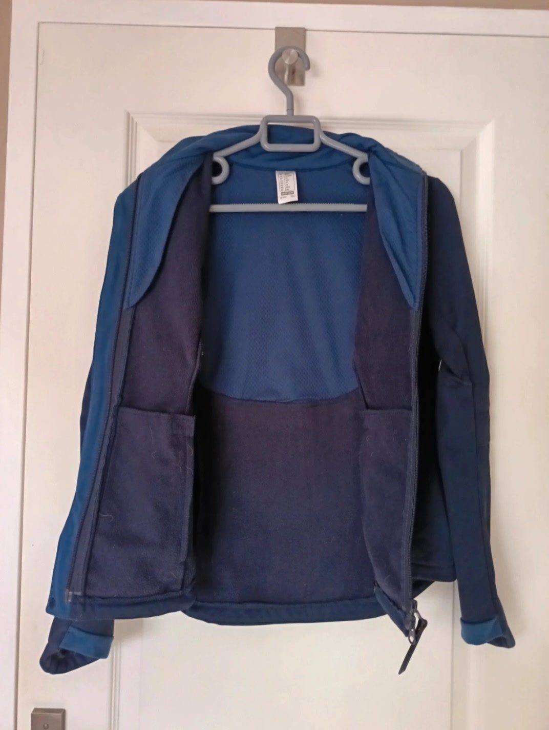 Veste, média 3