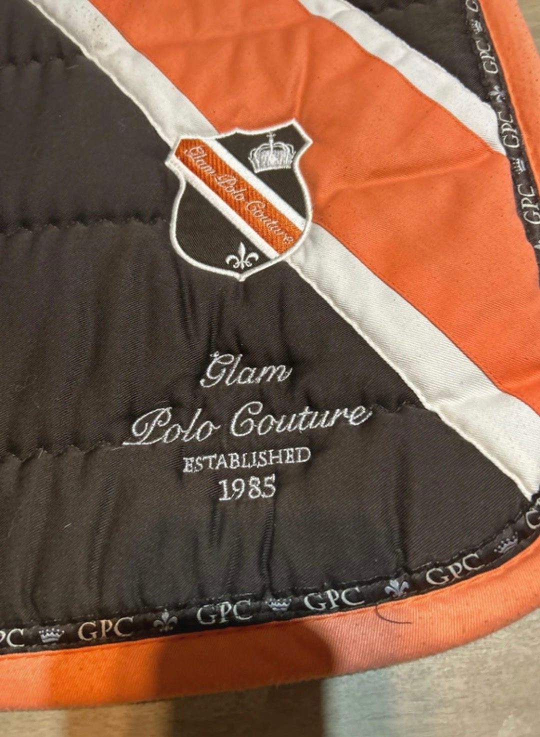tapis de selle cheval, média 2
