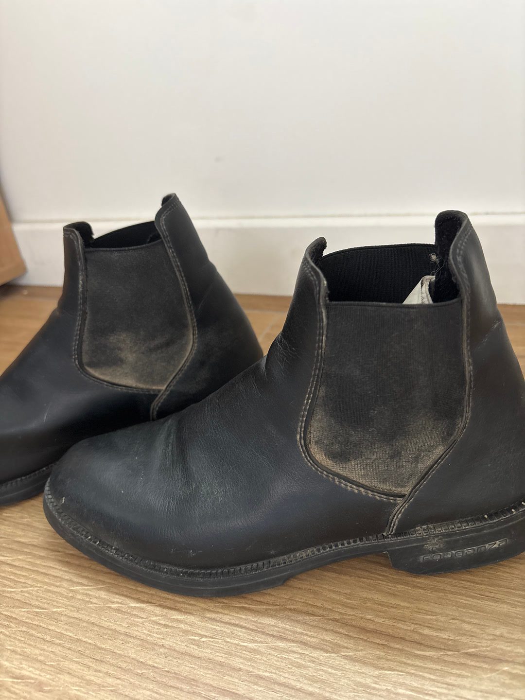Boots  + chaps, média 3