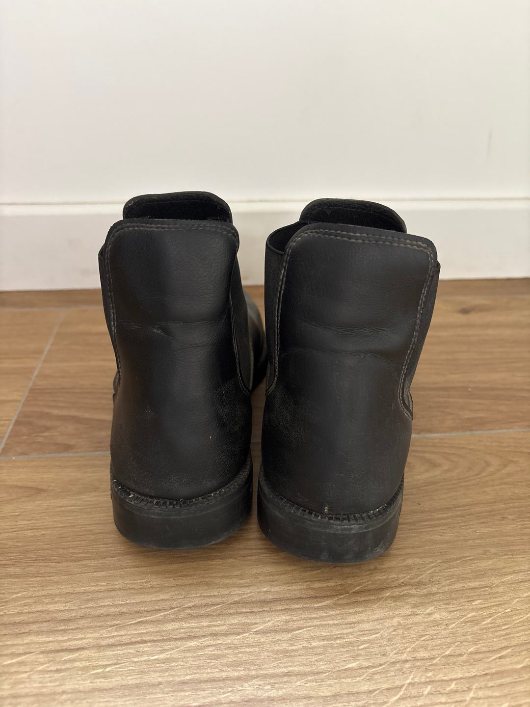 Boots  + chaps, média 4