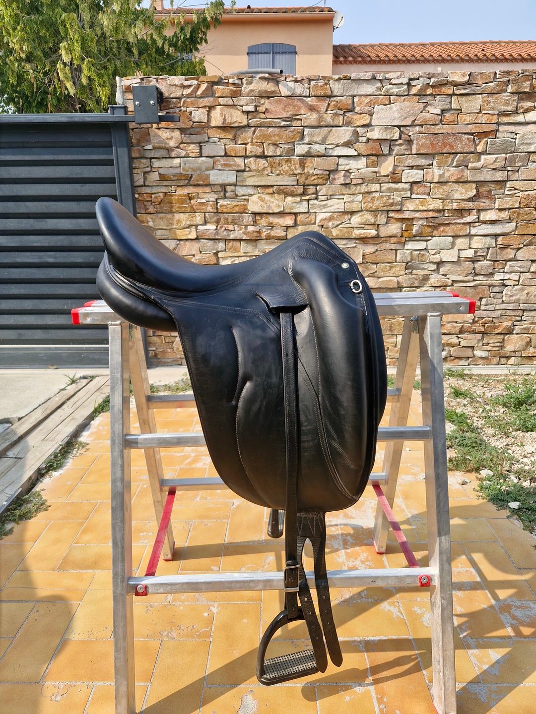 Selle dressage Devoucoux, média 2