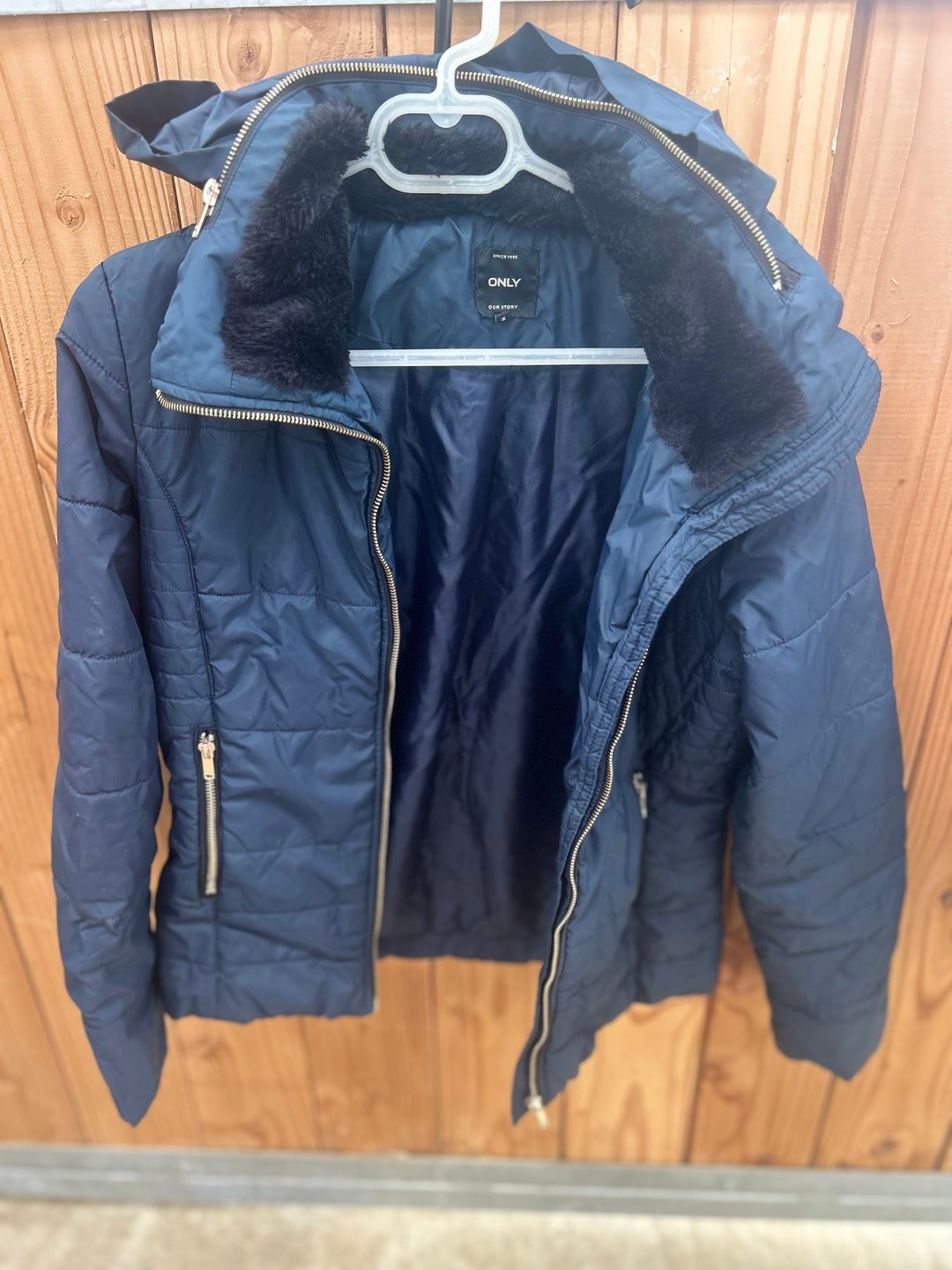 Veste matelassée ONLY bleu marine – Taille M, média 7