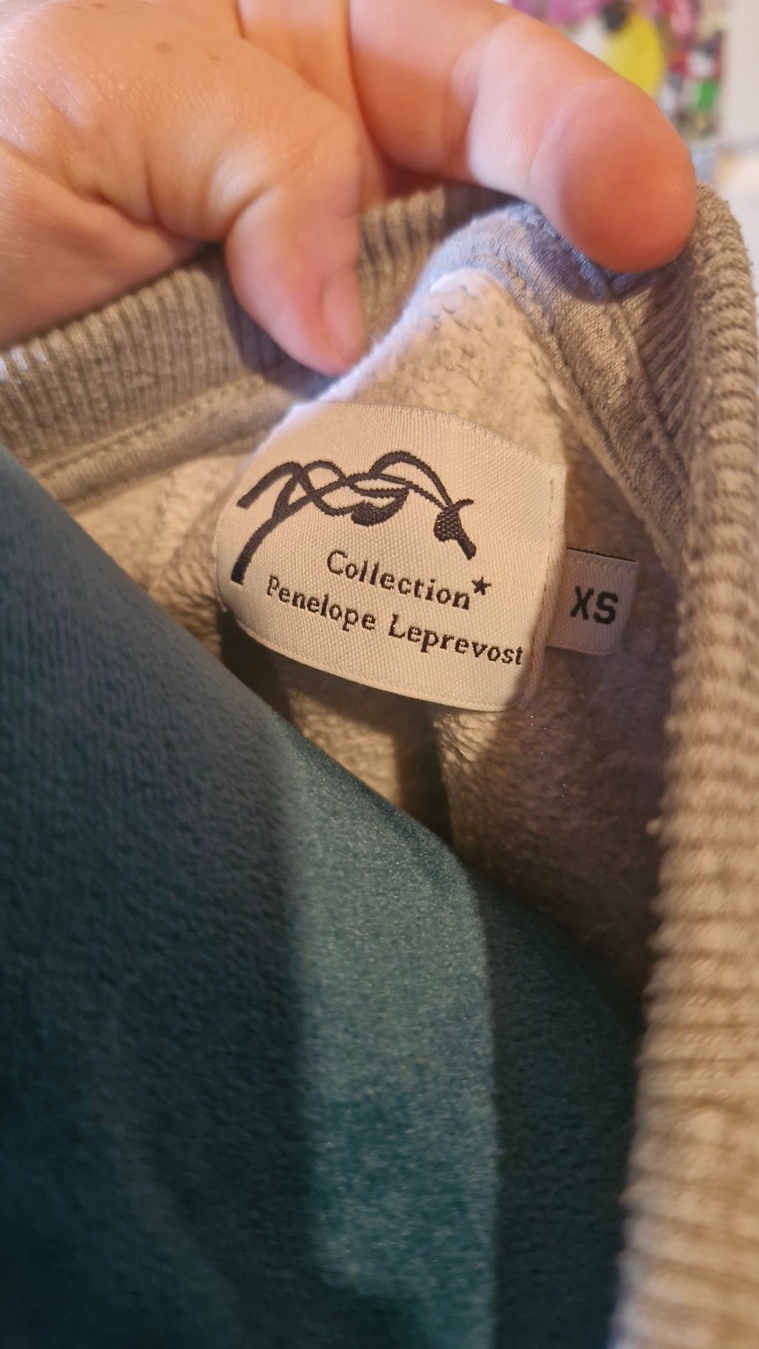 Pull Pénélope Leprevost, média 2