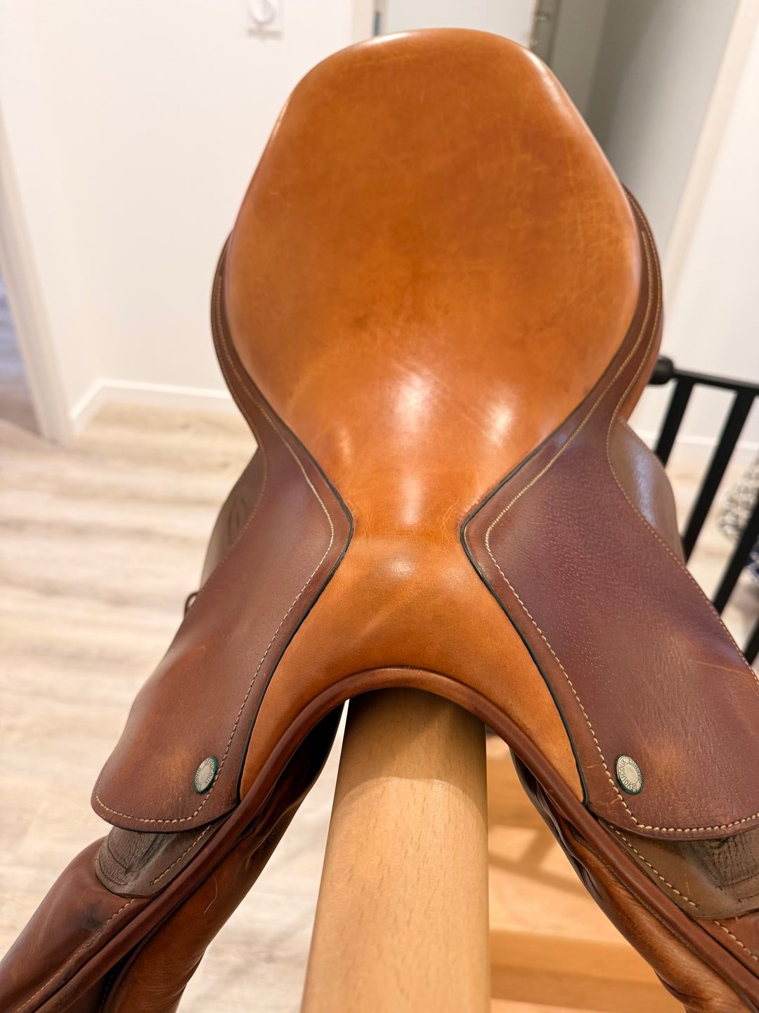 Selle Devoucoux Biarritz 17,5”, média 8