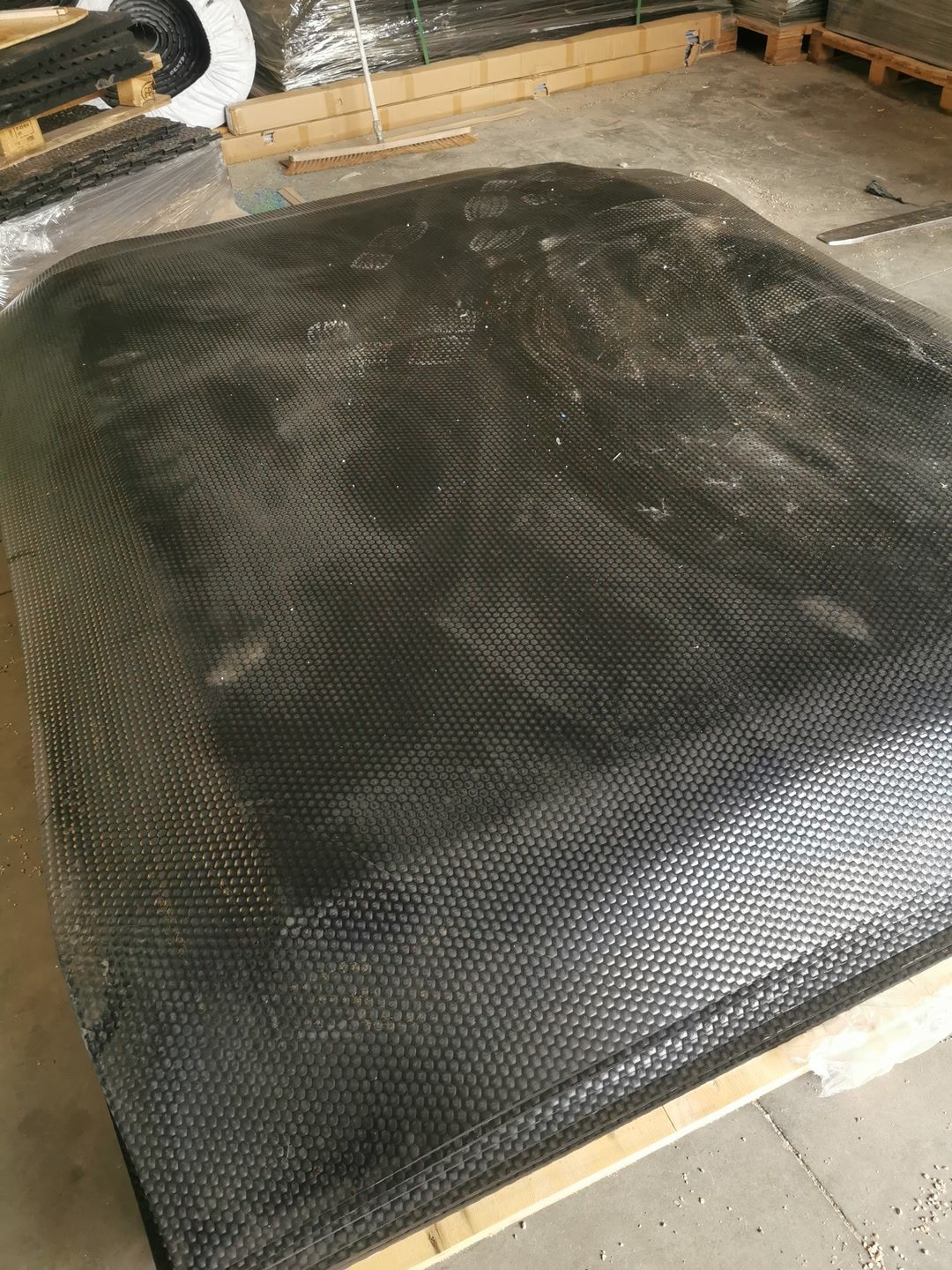 Matelas chevaux neufs, média 2