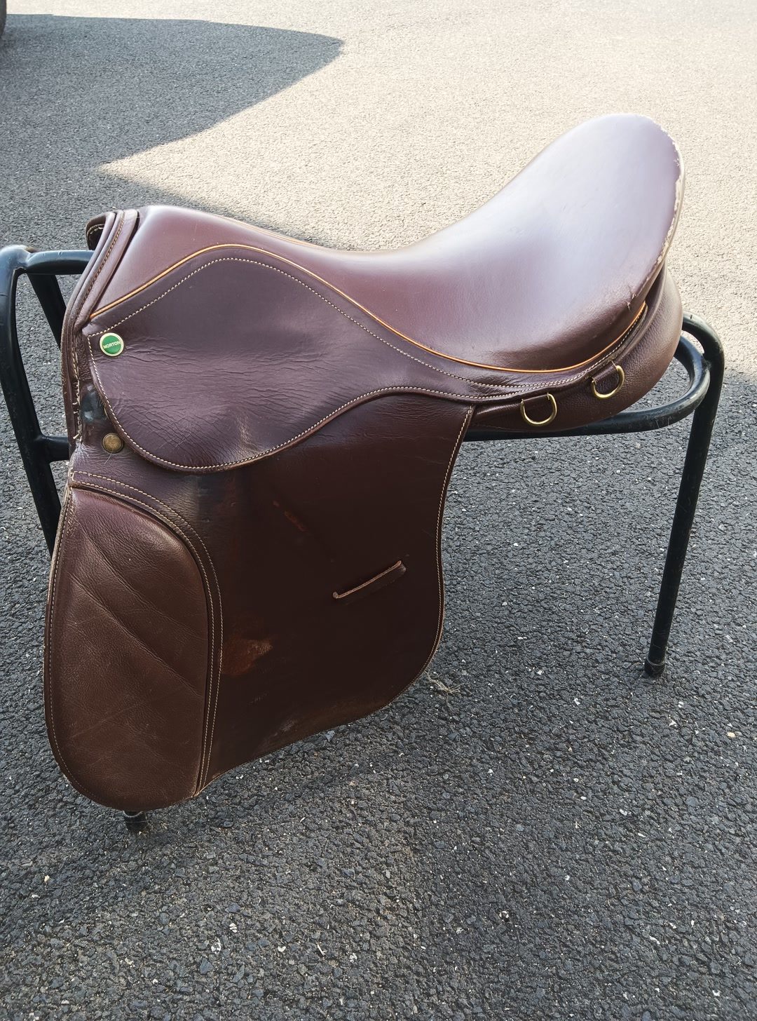 Selle norton 18 pouces, média 6