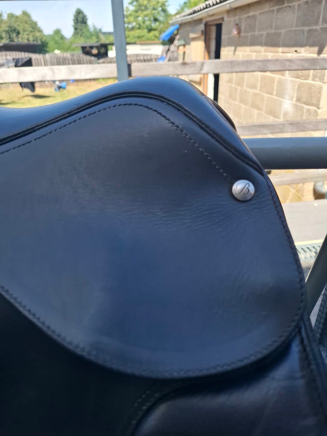 Selle mixte Bates cair, média 2