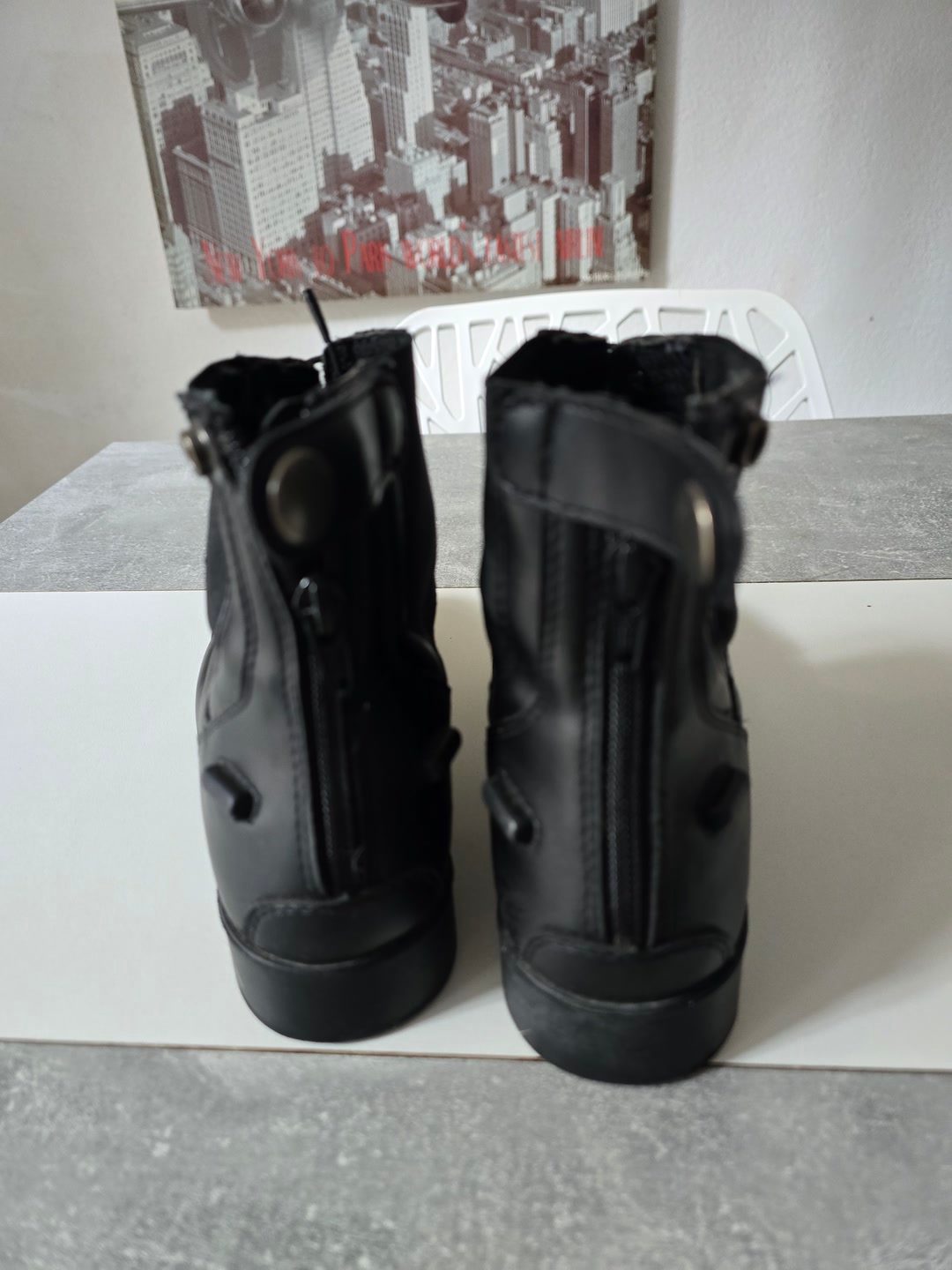 Boots taille 36, média 4