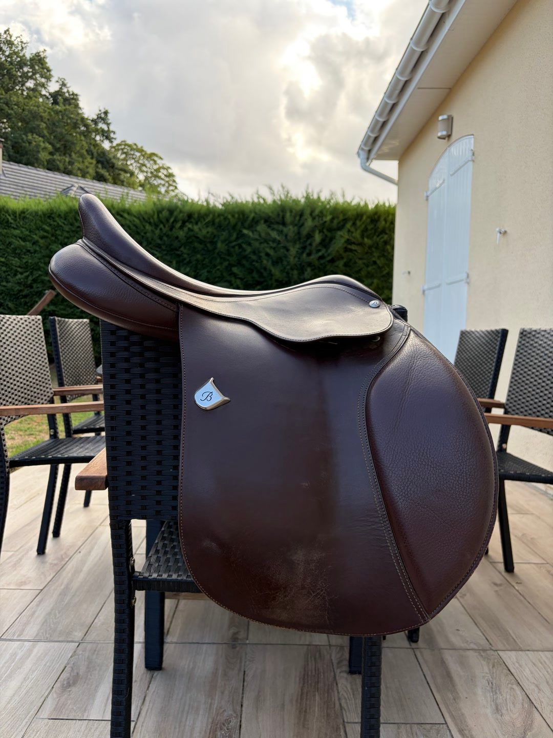Selle Bates mixte, média 4