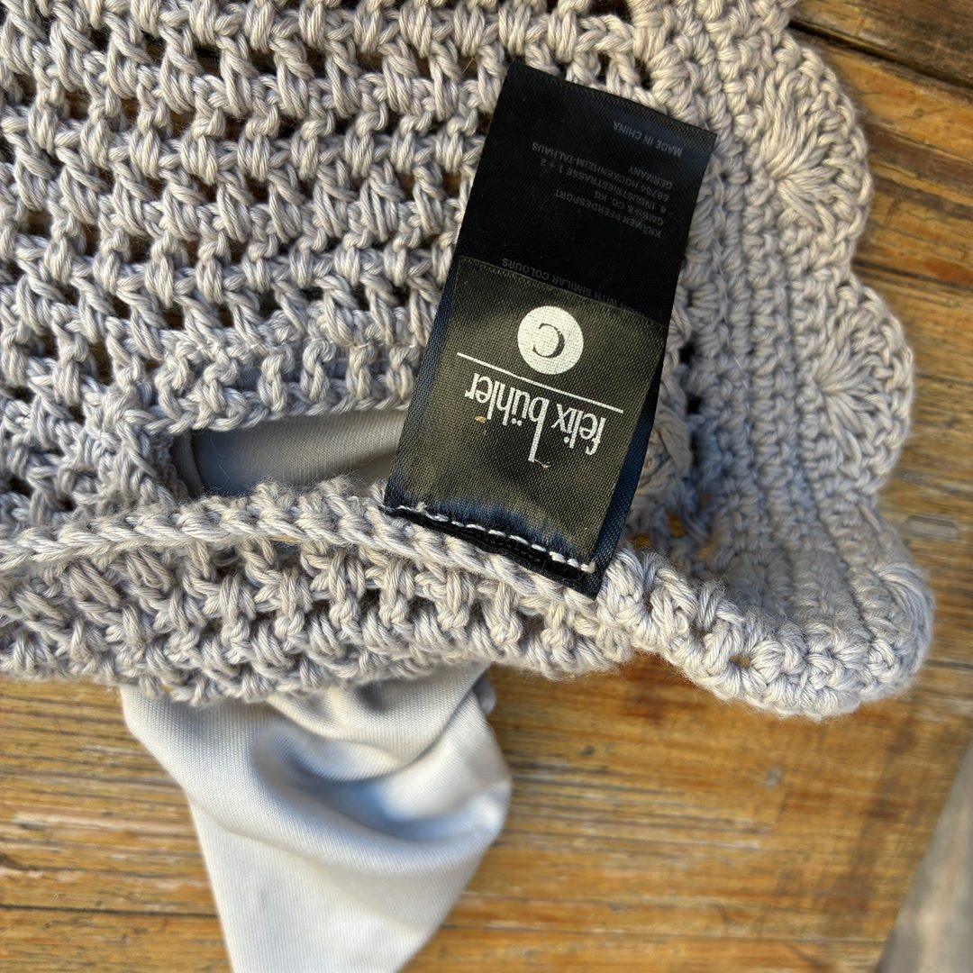 Tapis et bonnet, média 3