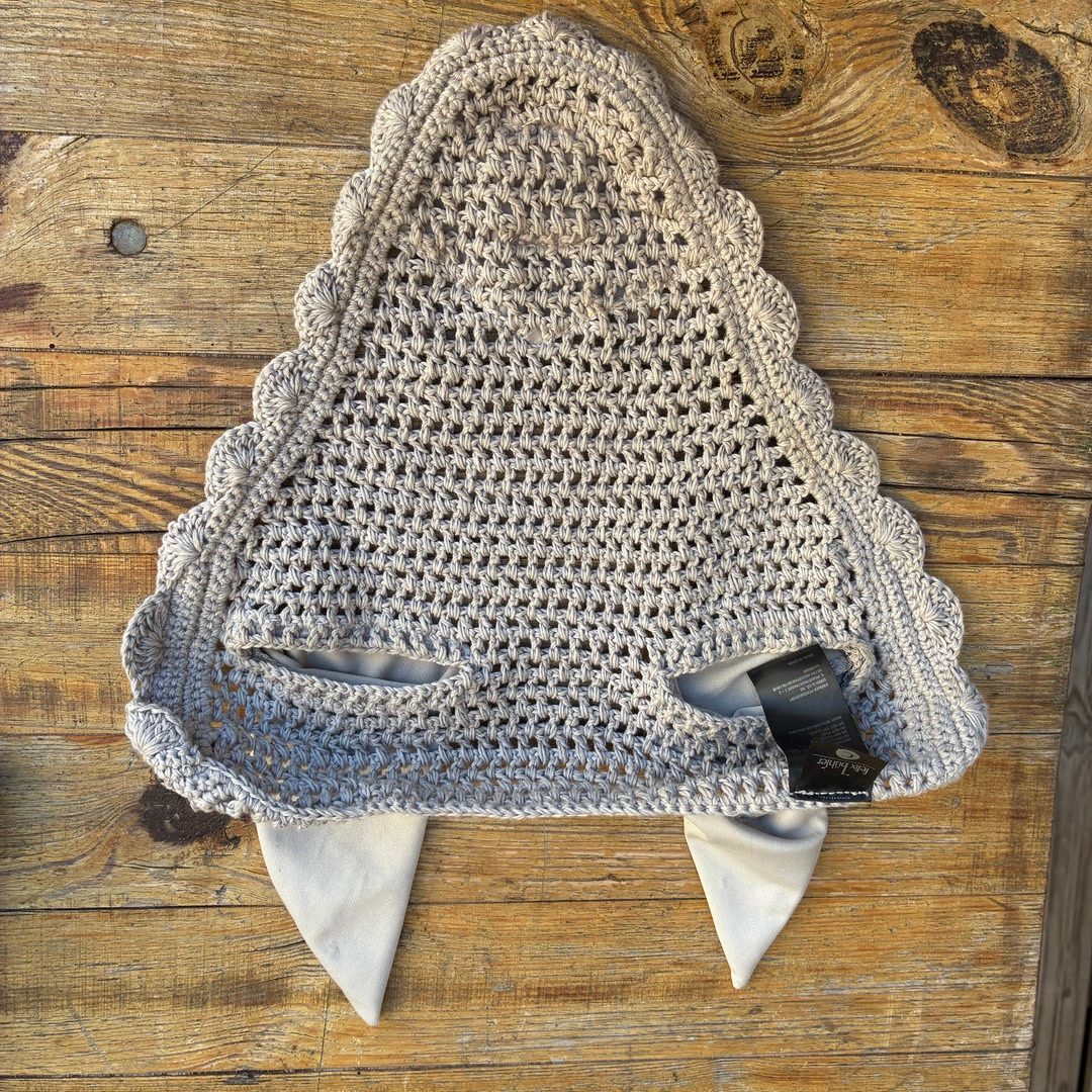 Tapis et bonnet, média 2
