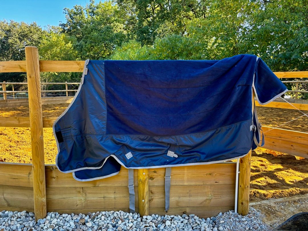 Couverture horseware 145cm 50g, média 3