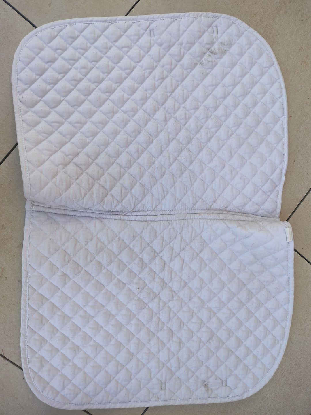 Tapis fouganza blanc, média 3