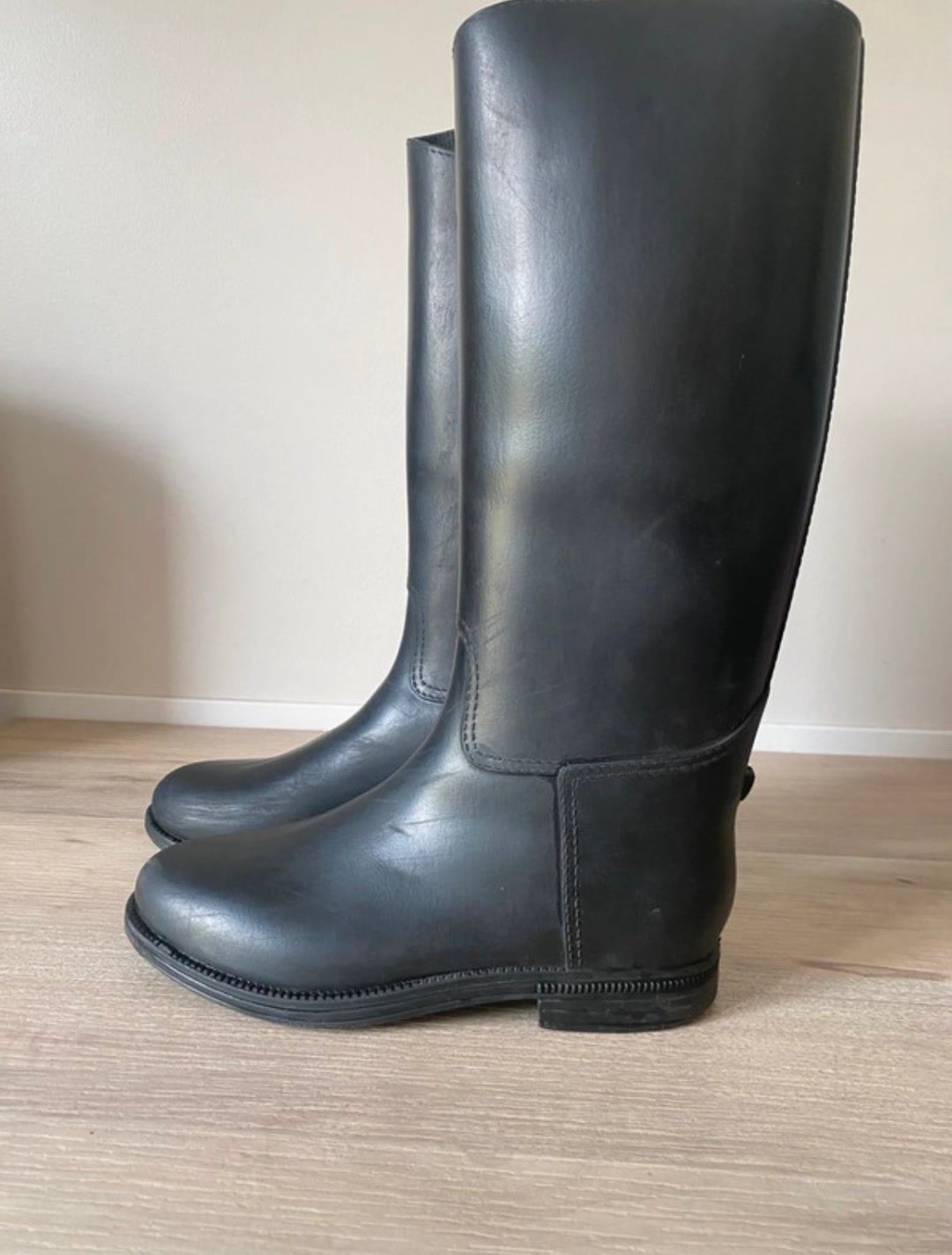 Bottes d’équitation Fouganza noires- P. 34, média 3