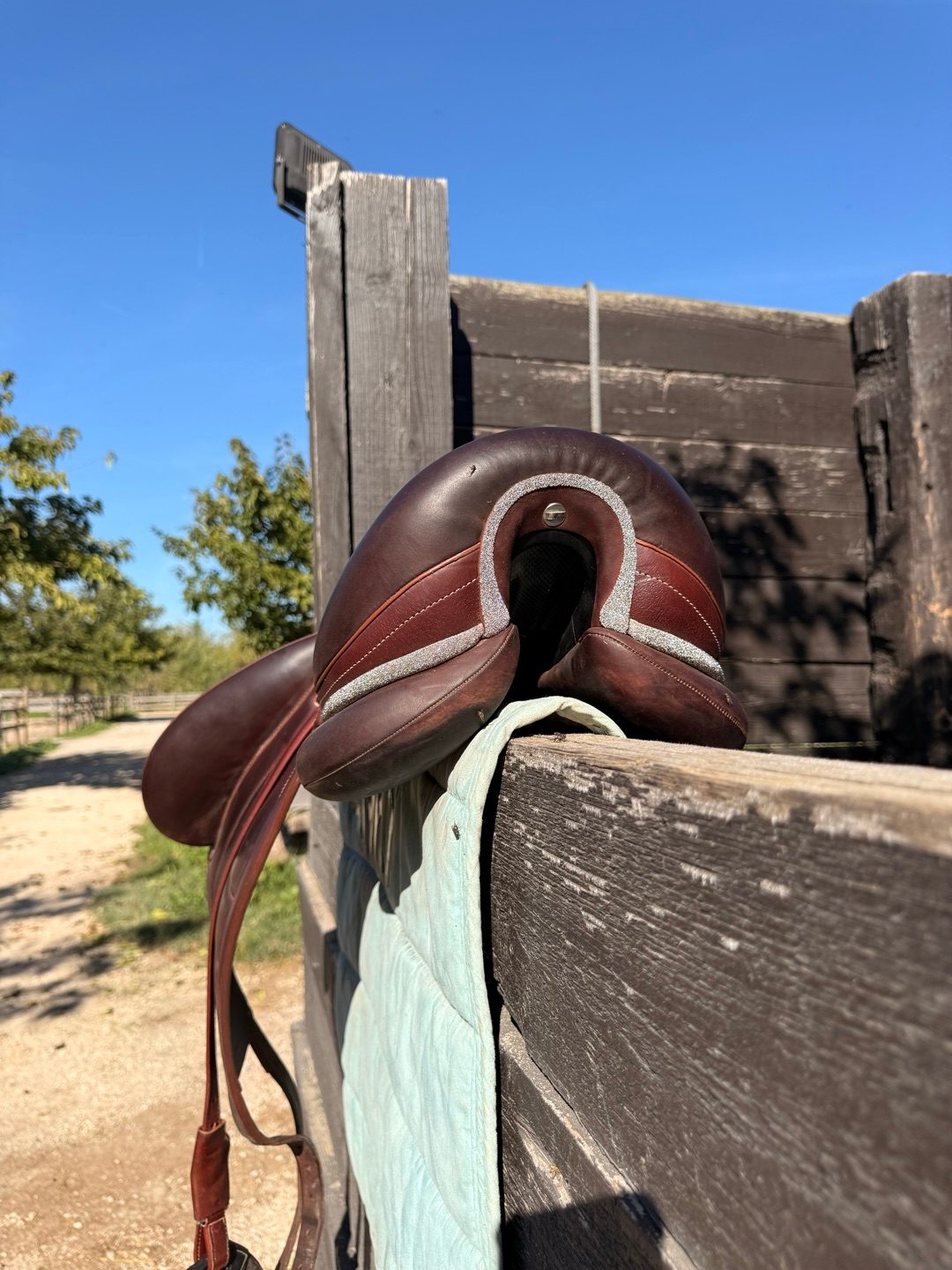 selle de dressage Devoucoux Makila Harmonie S, média 2