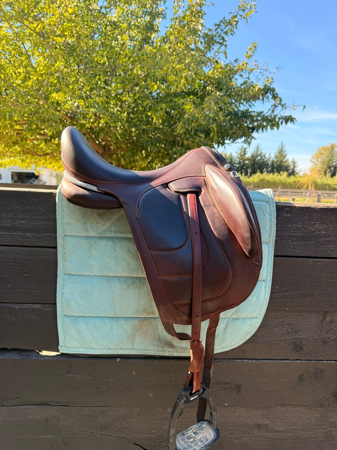 selle de dressage Devoucoux Makila Harmonie S, média 4
