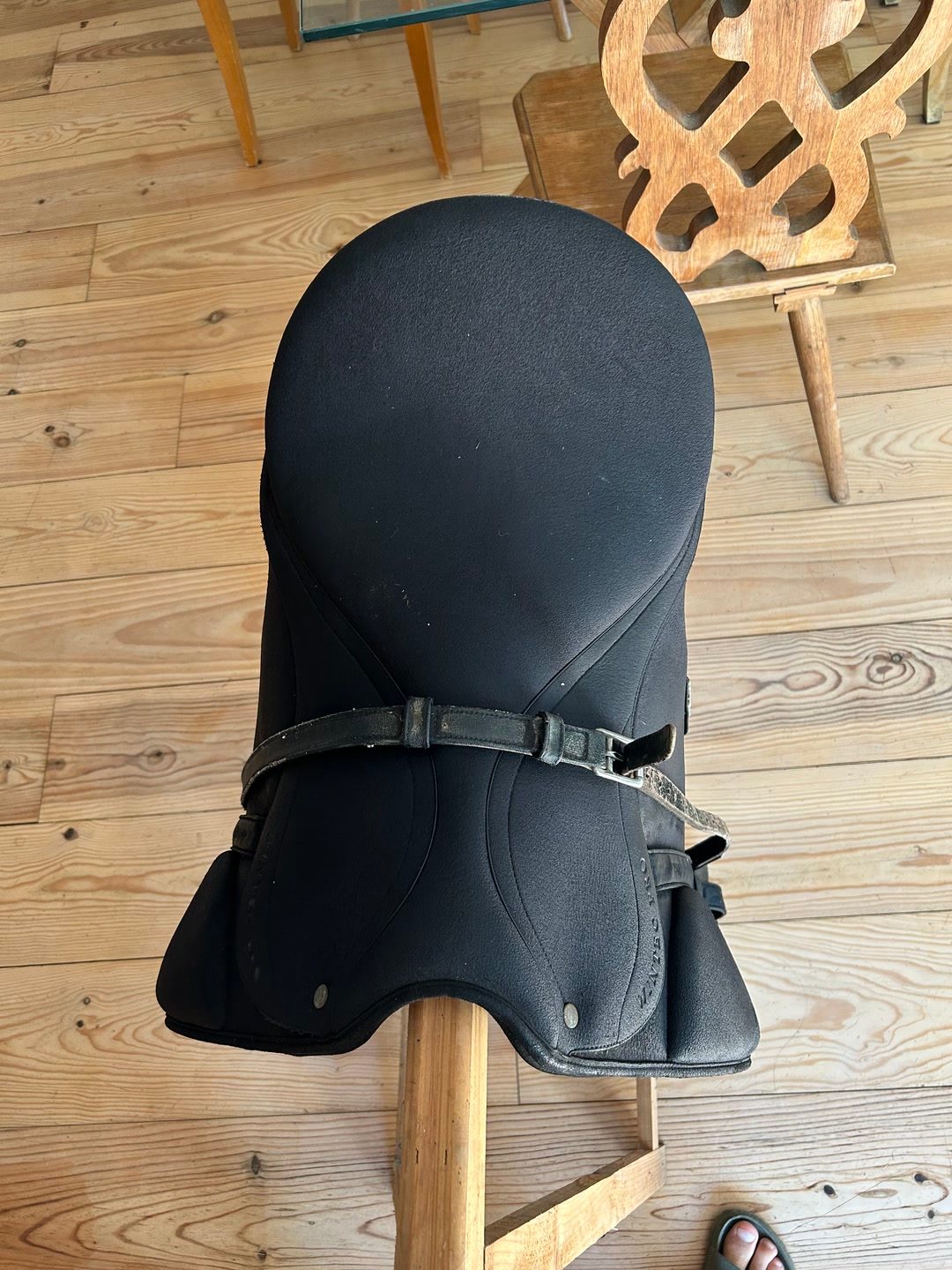 Selle de dressage Wintec Isabell Werth 17,5” – arcade noire, média 3