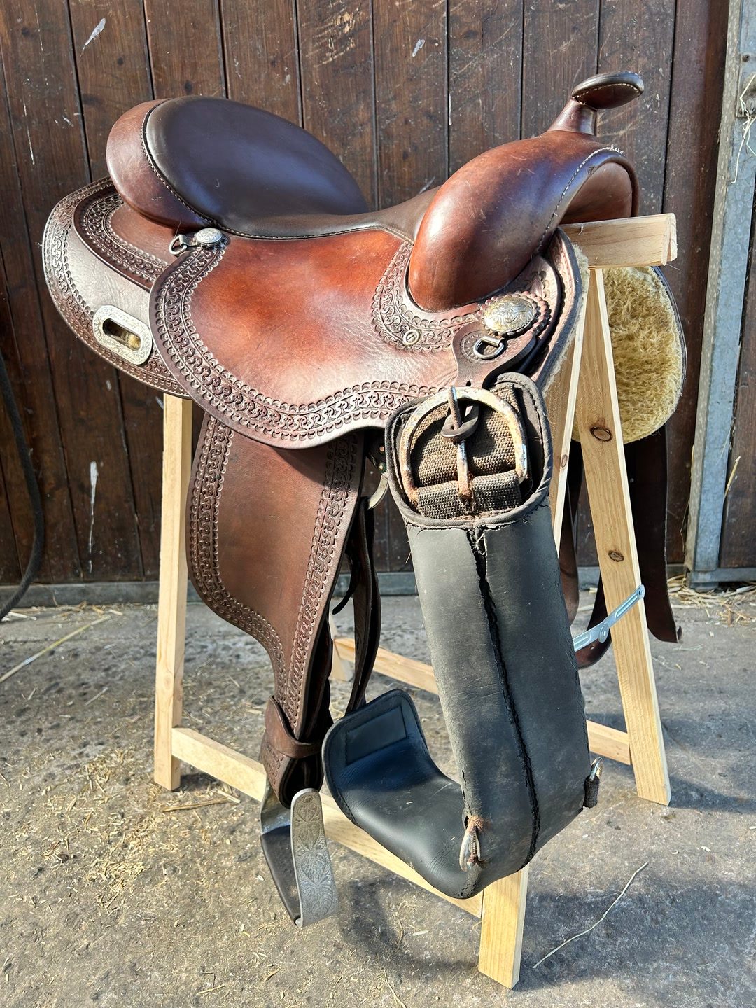 Selle western Pool’s 16", média 2