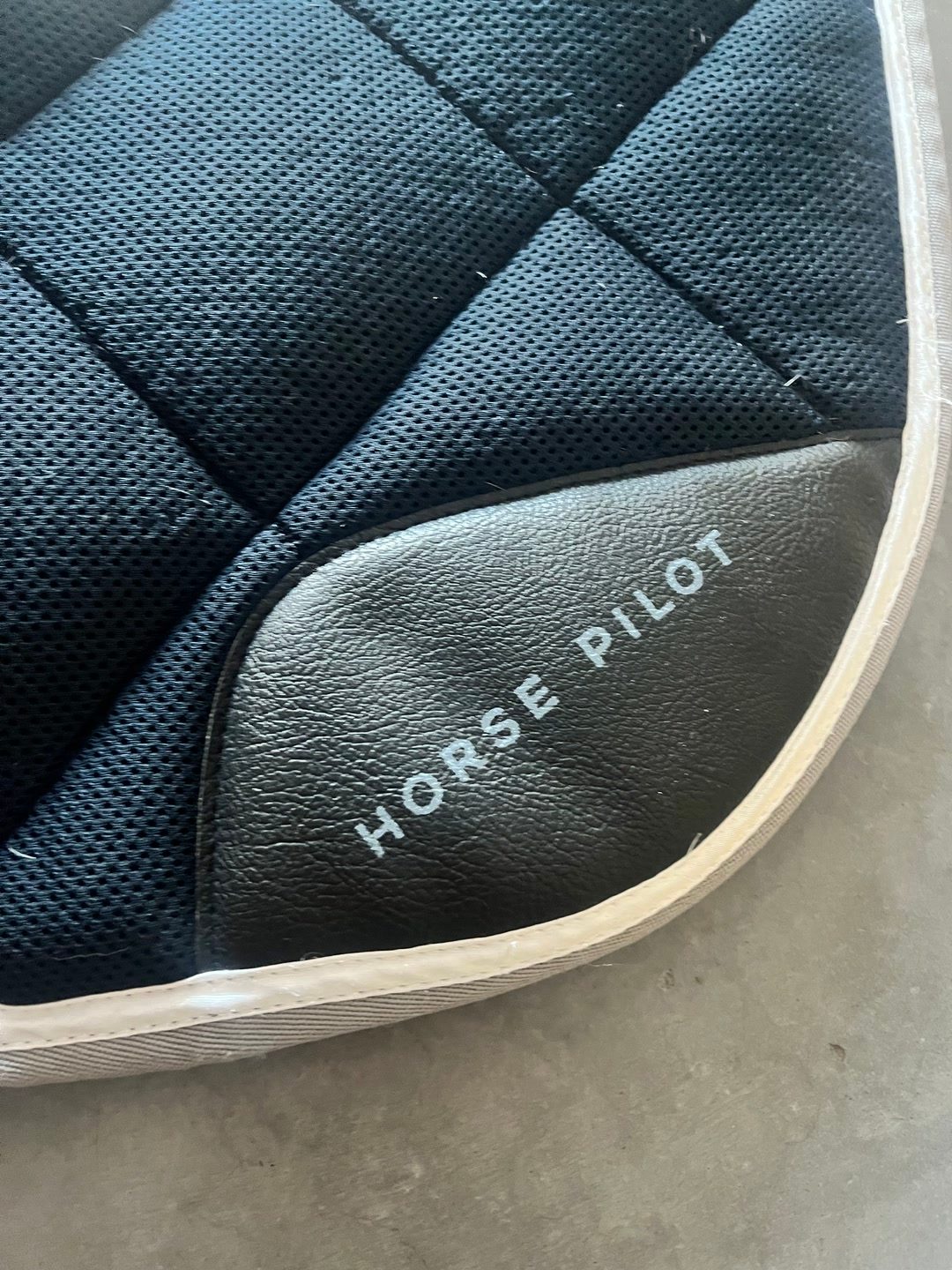 Tapis horse pilot, média 3