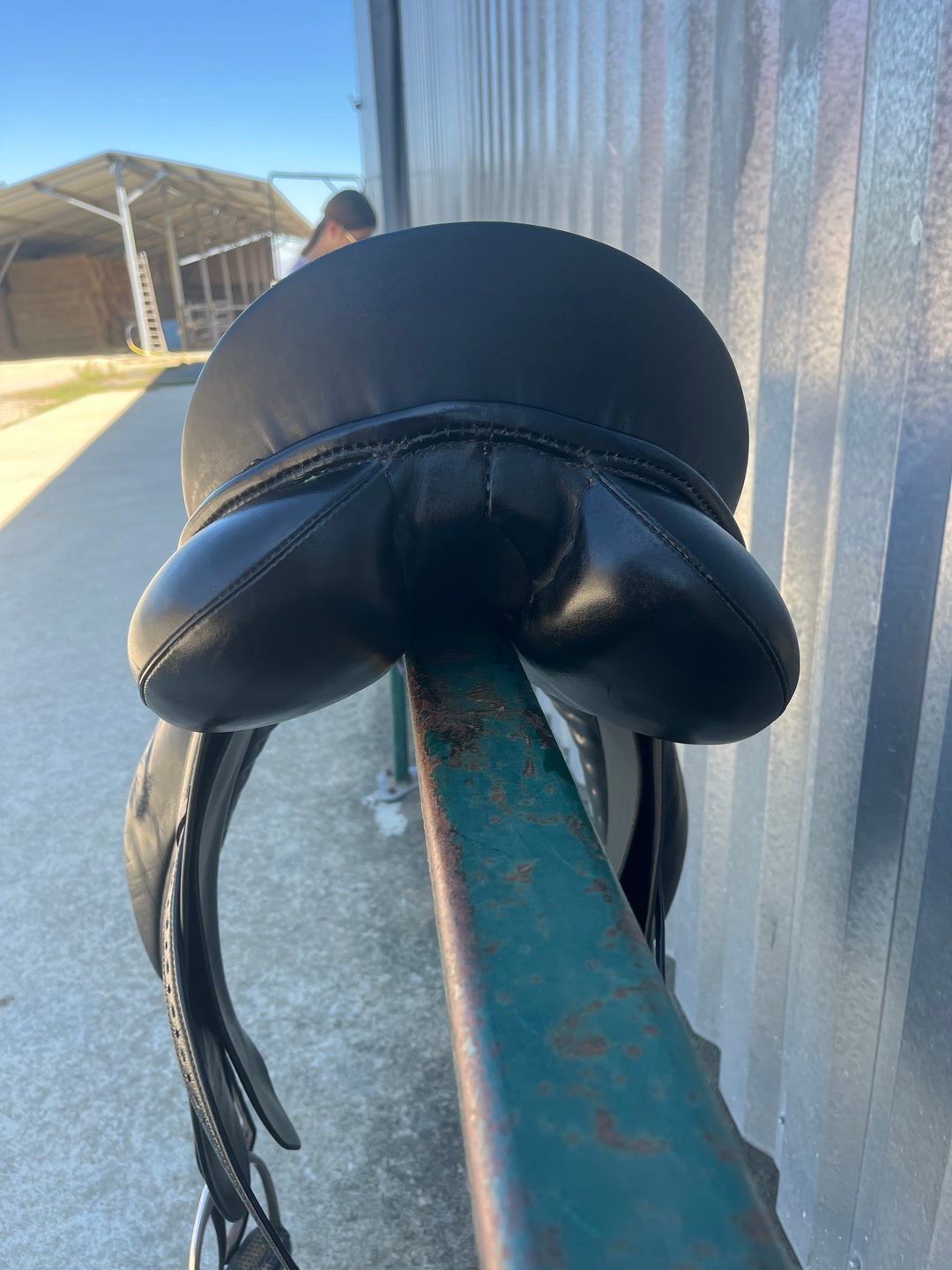 Selle de dressage, média 9