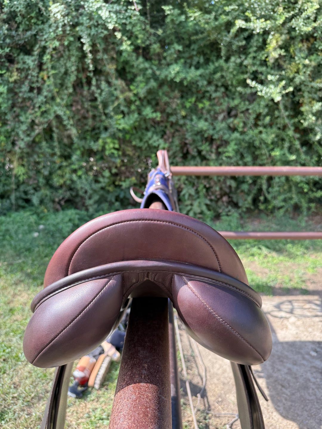 Selle mixte Éric Thomas 17”5 neuve, média 5