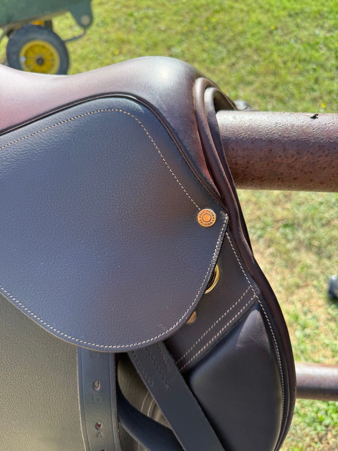 Selle mixte Éric Thomas 17”5 neuve, média 4