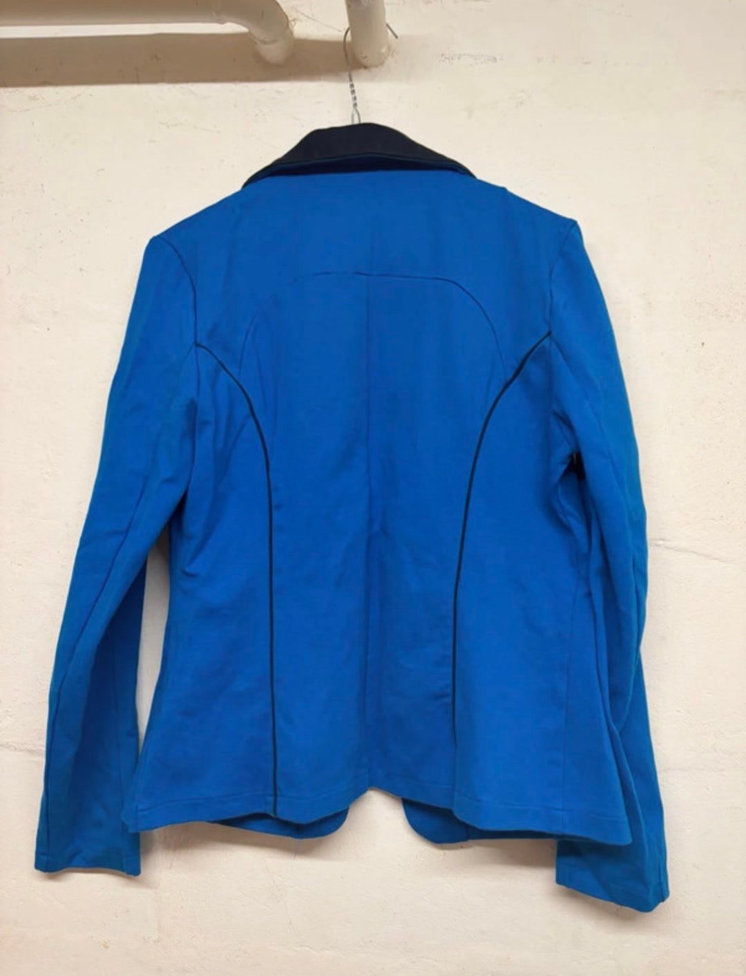 Veste de concours bleu roi, média 2