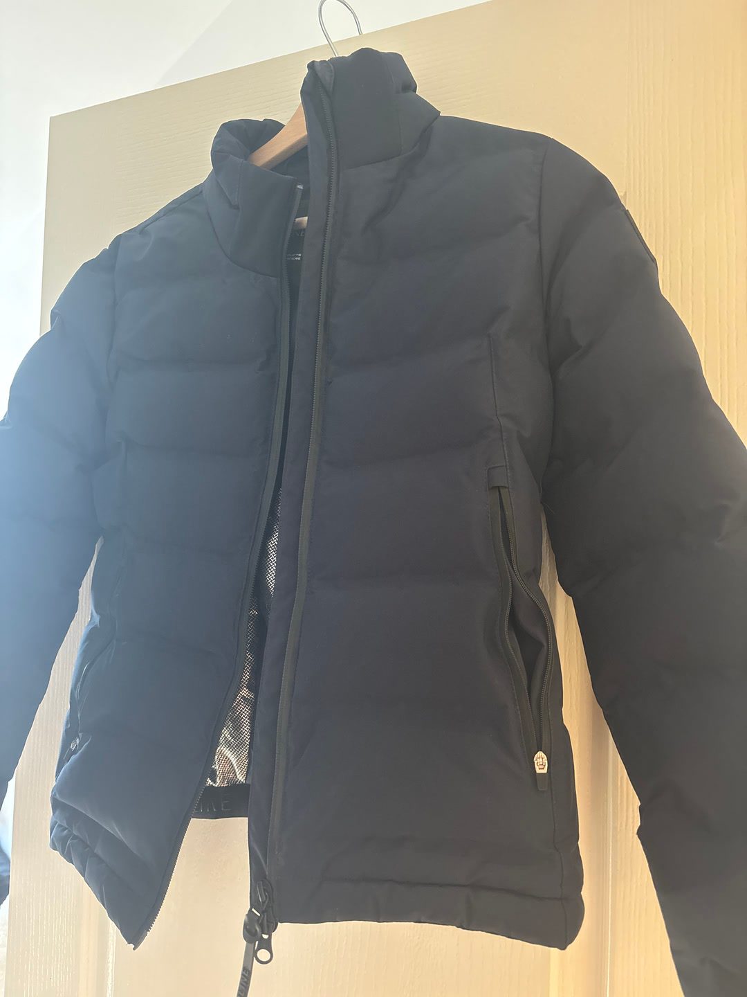 Doudoune equiline bleu marine taille XS neuve, média 2