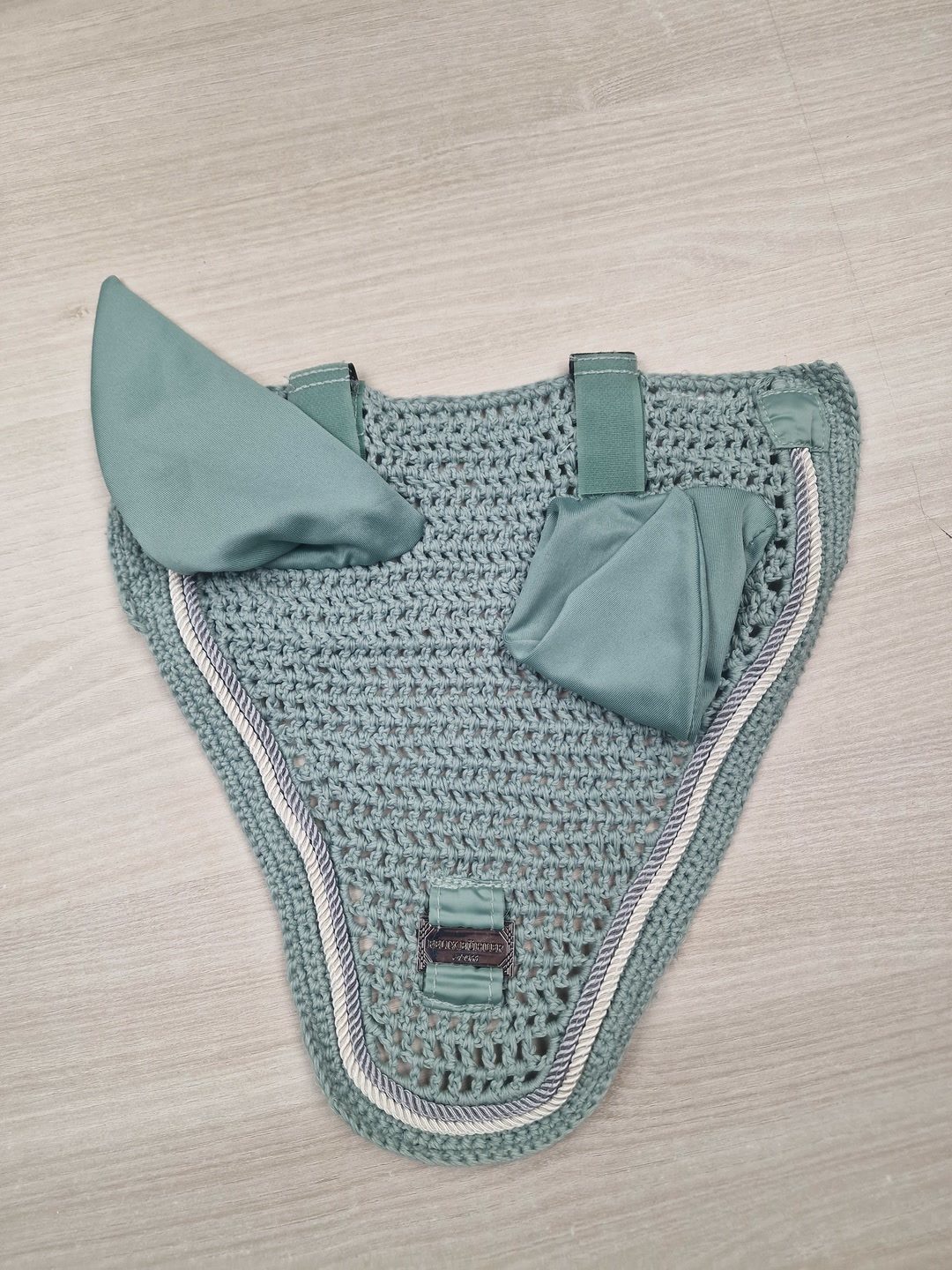 Ensemble tapis + bonnet, média 3