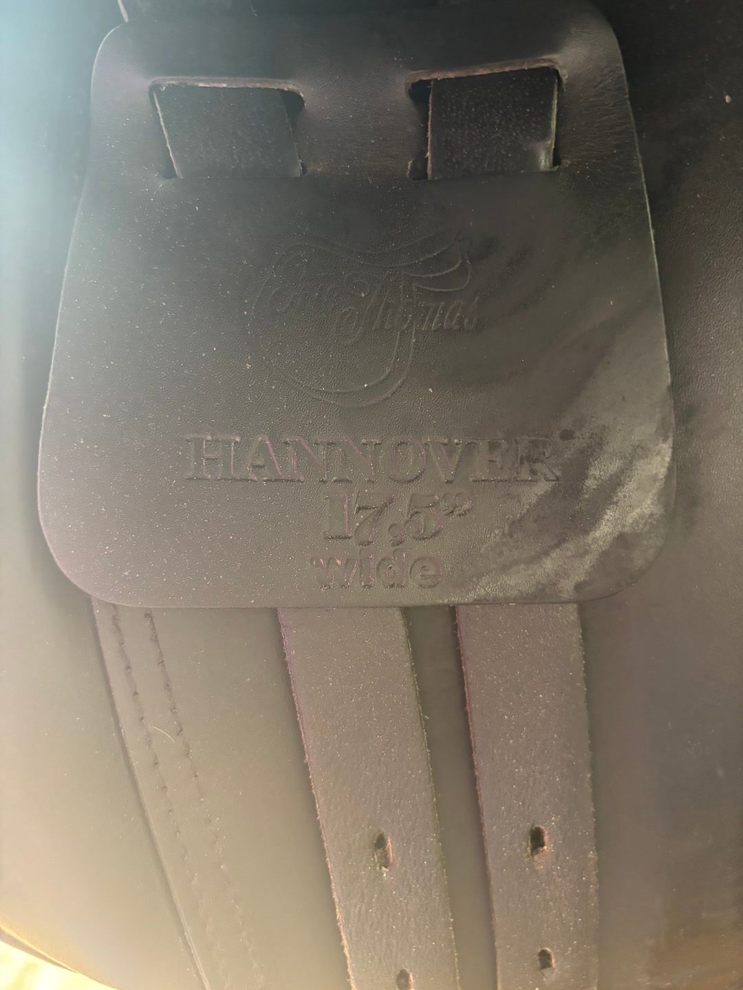 Selle dressage Éric Thomas, média 4