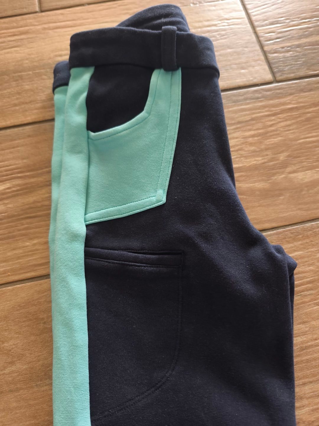 Pantalon, média 2