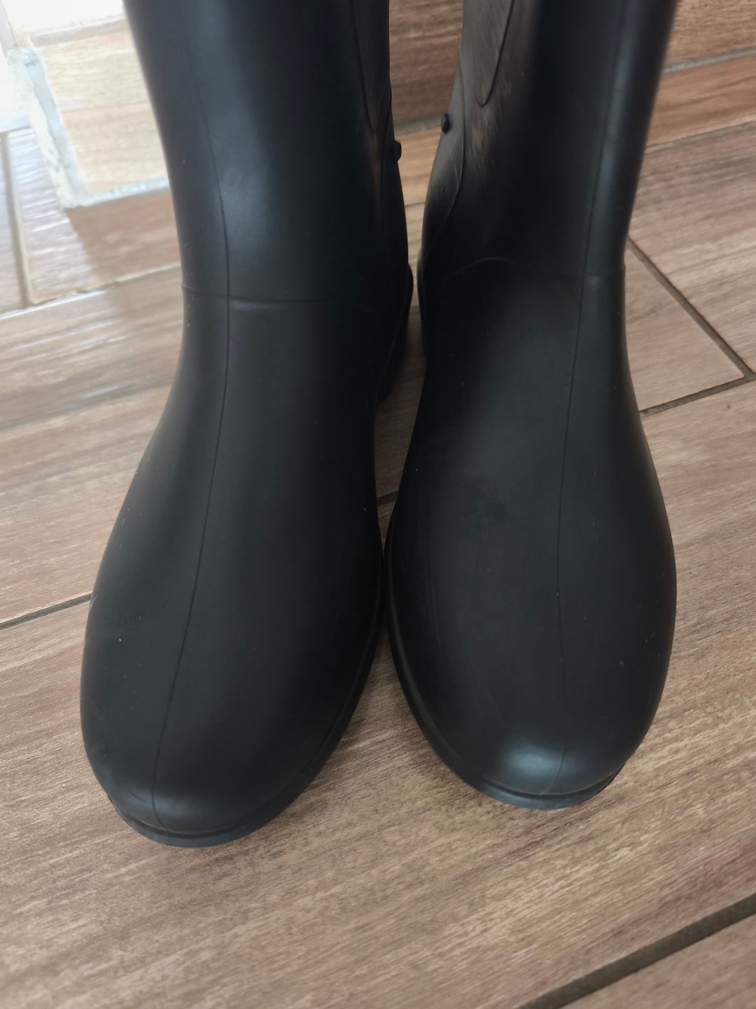 Bottes noires, média 4