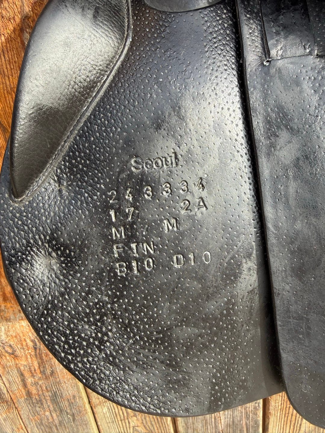 Selle Forestier Séoul 2024 taille 17 toute équipée, média 2