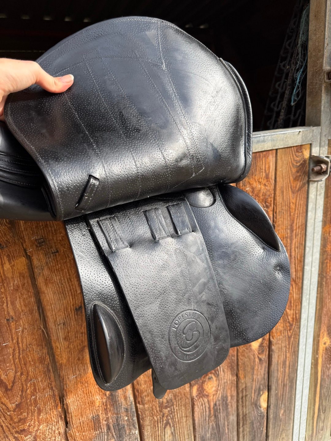Selle Forestier Séoul 2024 taille 17 toute équipée, média 8