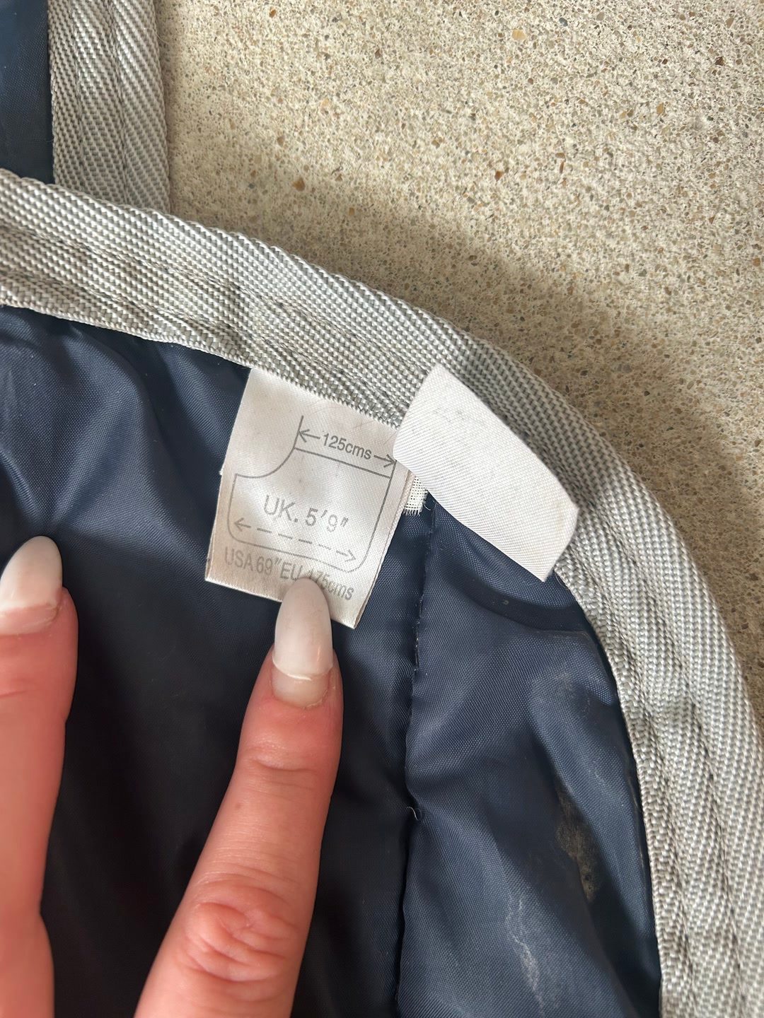 Couverture imperméable, média 5