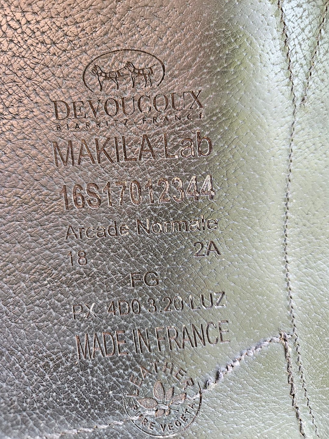 Selle dressage Devoucoux, média 5