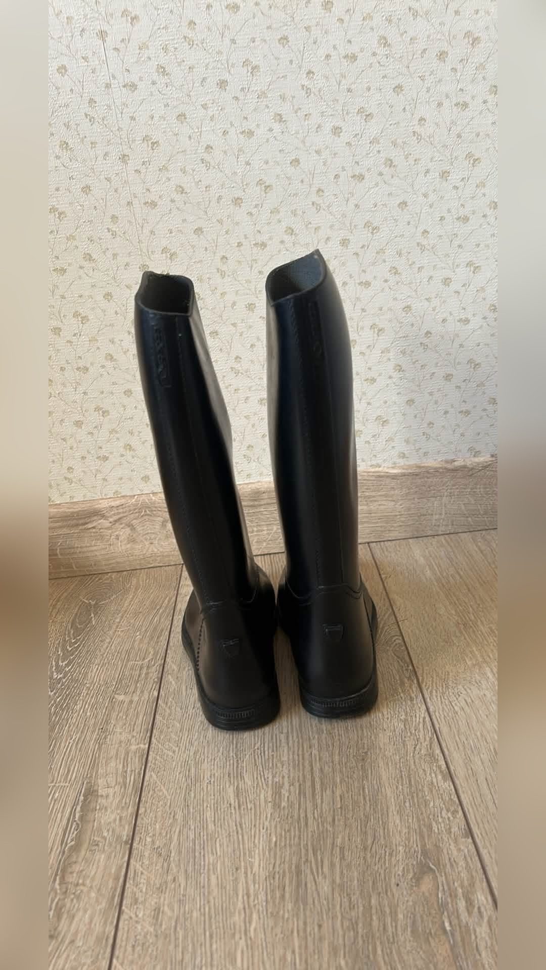 BOTTES D’ÉQUITATION 🐴 Taille 29, média 2