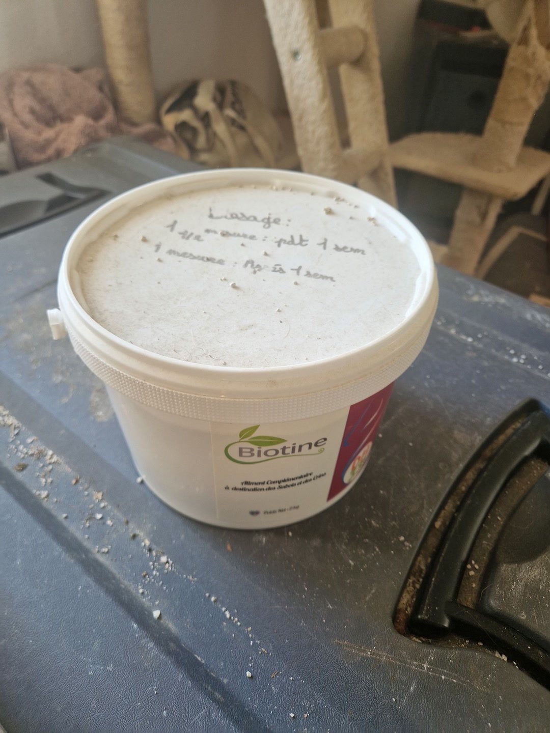 Seau de biotine 2kg DISTRIHORSE33, média 2