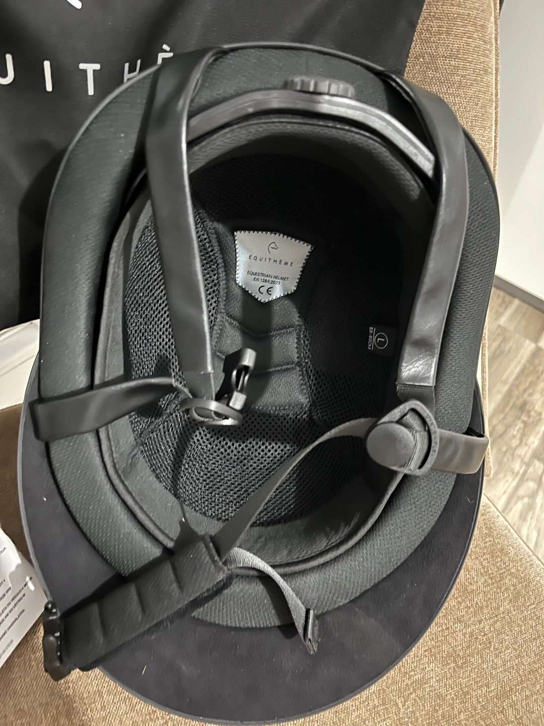Casque  equitheme, média 2