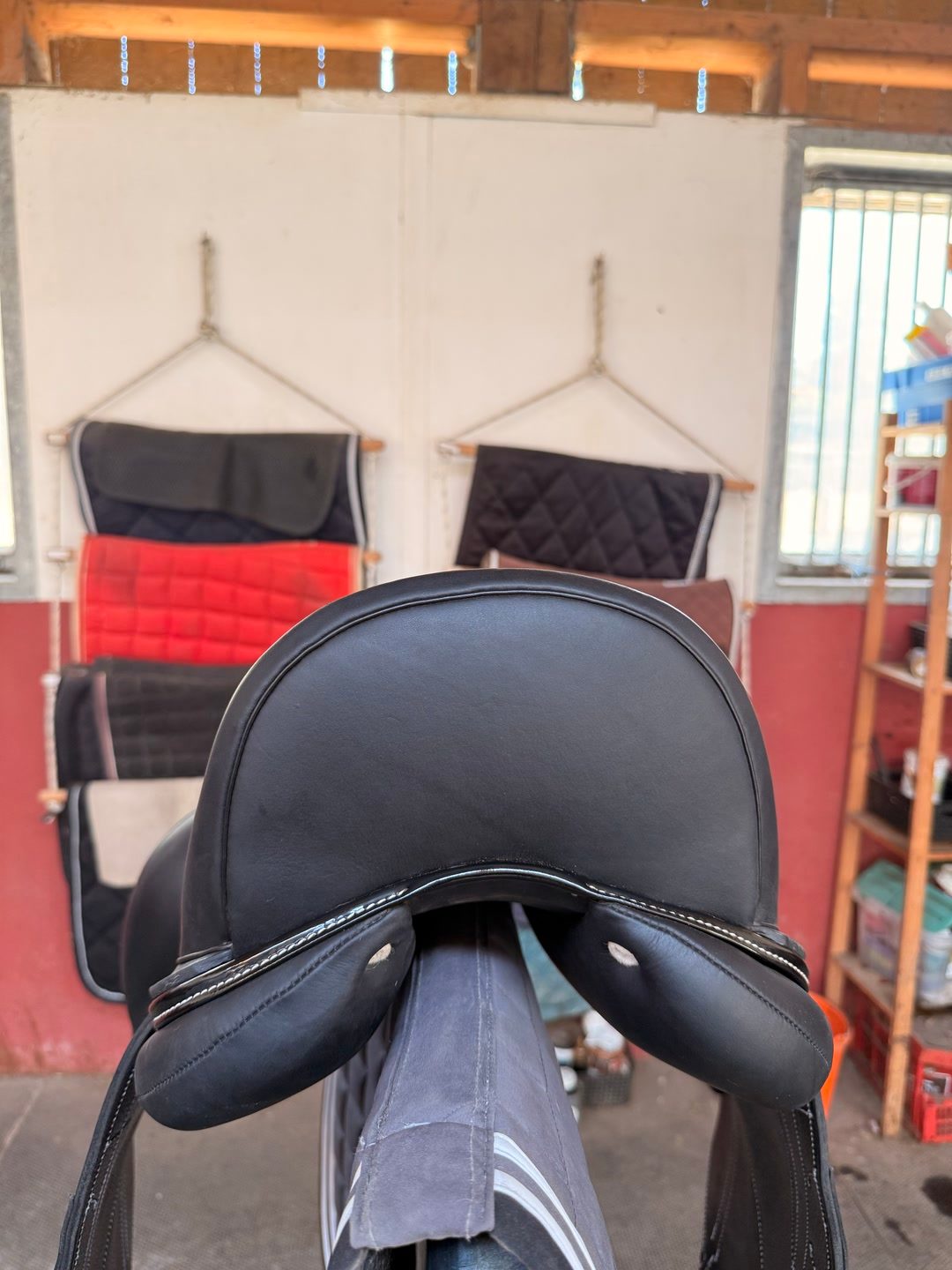 Selle de dressage Tempo Antarès 17, média 4