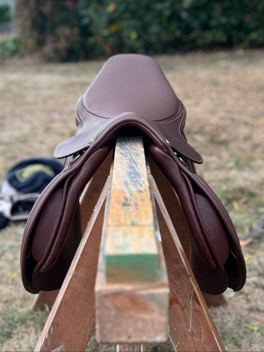Selle mixte CHVTec 17” – Tabac – Très peu utilisée, média 2