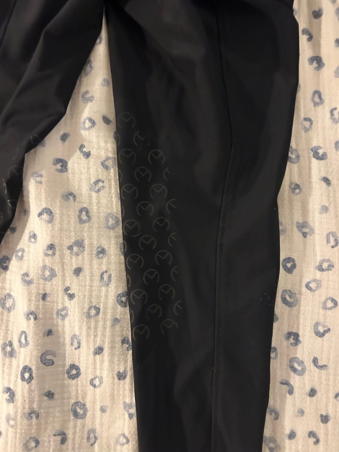Pantalon, média 4