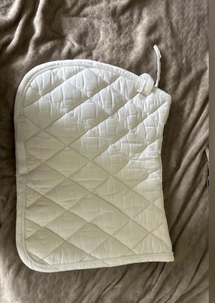 Tapis blanc, média 5