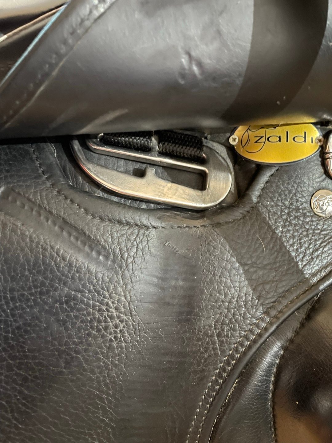 Selle de dressage Zaldi 17’, média 10