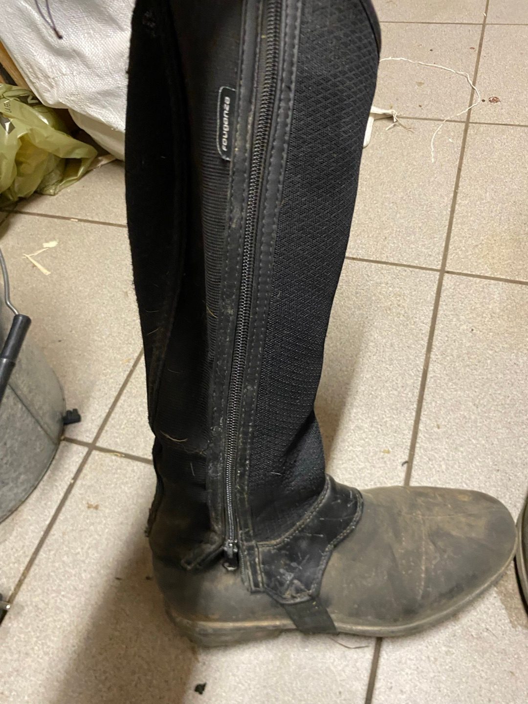 Boots et shaps, média 3
