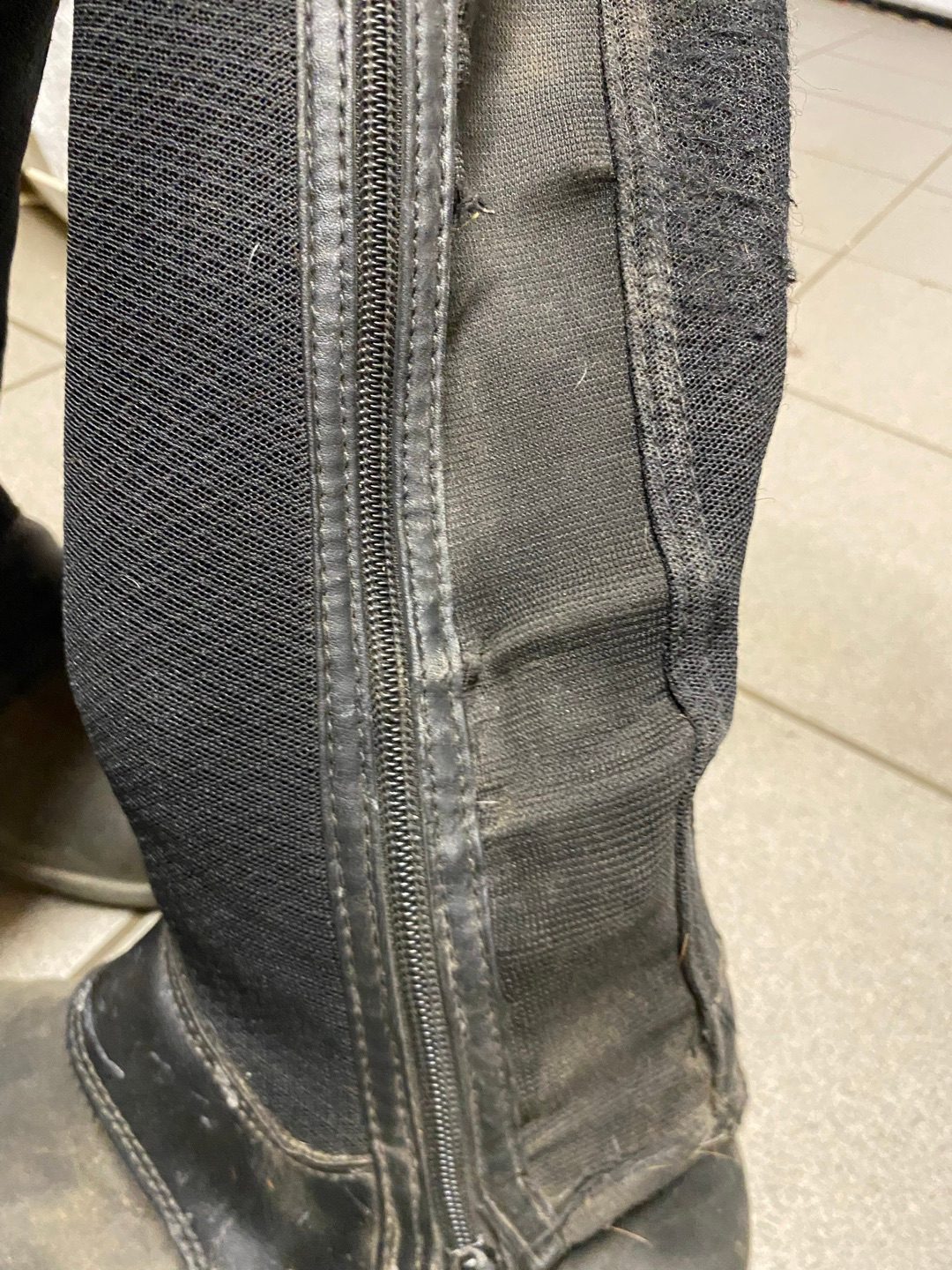 Boots et shaps, média 5