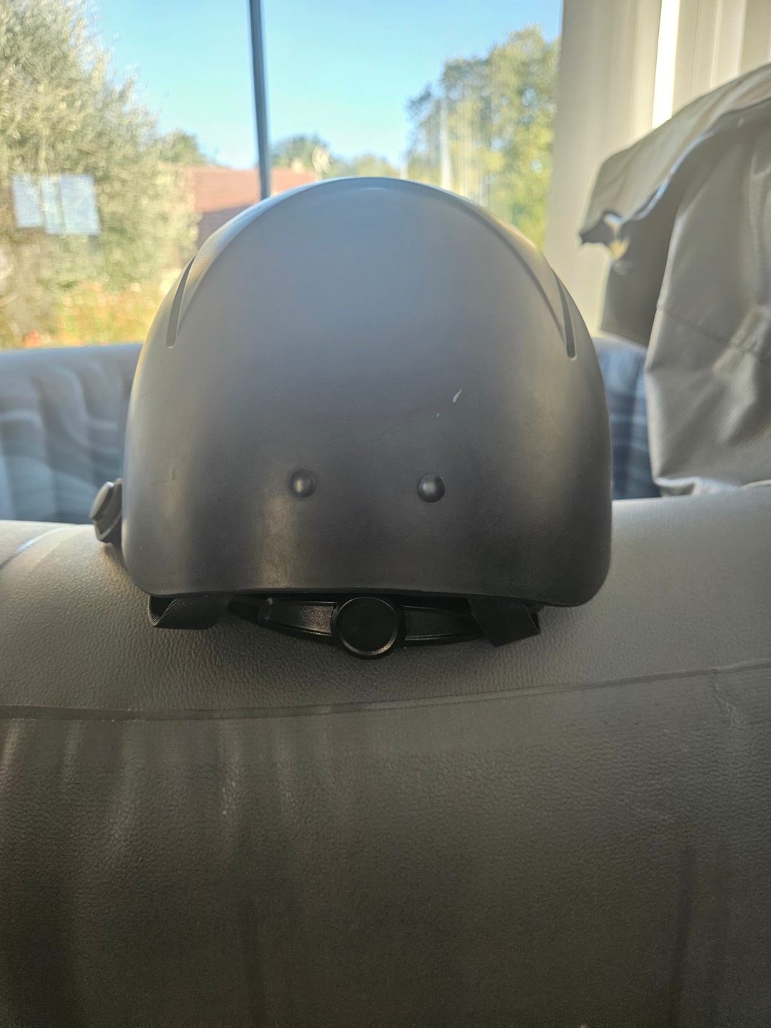 bombe d'équitation, média 2