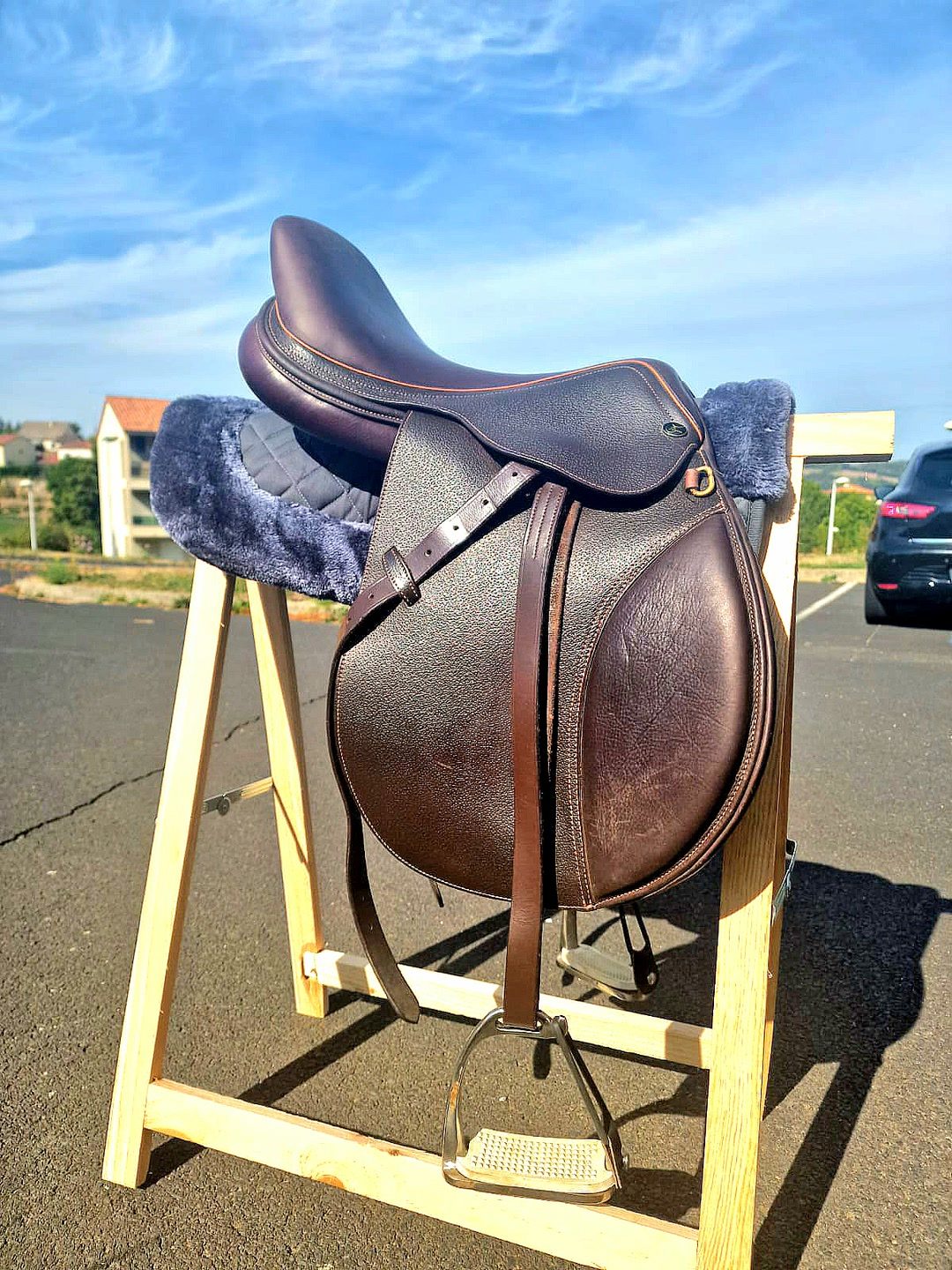 Selle mixte Ronzon marron, média 4