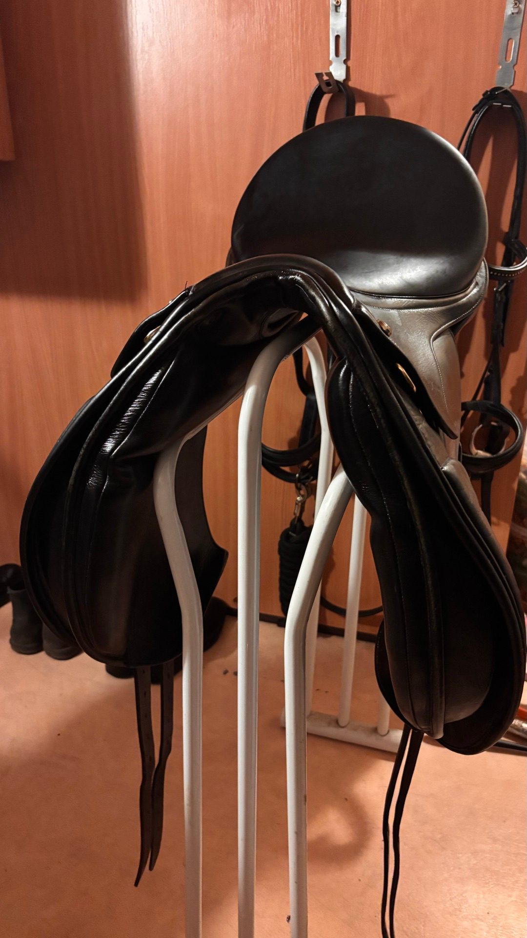 Selle de dressage Éric Thomas, média 2